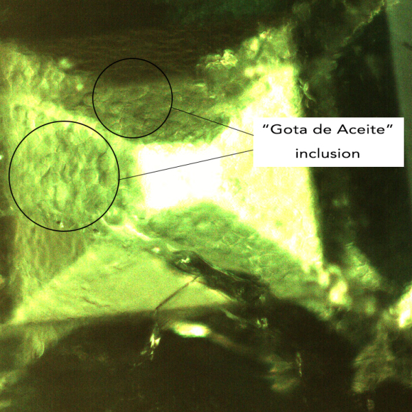 "Gota De Aceite" emerald inclusion